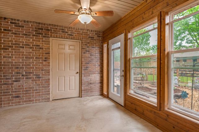 3848 W Suzanne Street, Brookline, MO 65619