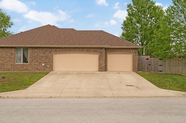 3848 W Suzanne Street, Brookline, MO 65619