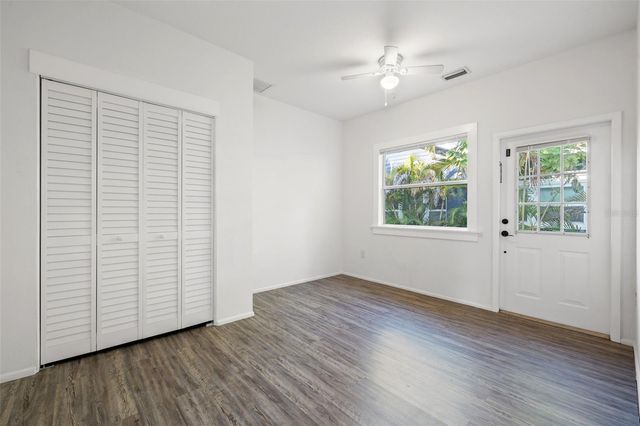 4009 BURLINGTON AVENUE N, St Petersburg, FL 33713