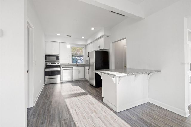 4009 BURLINGTON AVENUE N, St Petersburg, FL 33713