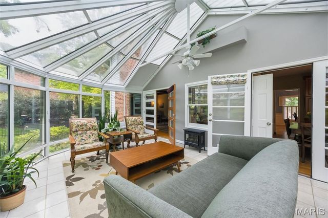 739 Bent Brook Road, St Louis, MO 63122