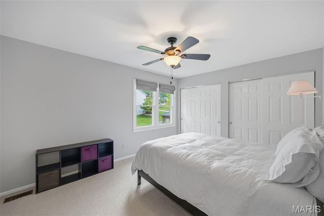 739 Bent Brook Road, St Louis, MO 63122