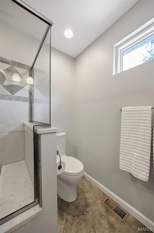 739 Bent Brook Road, St Louis, MO 63122