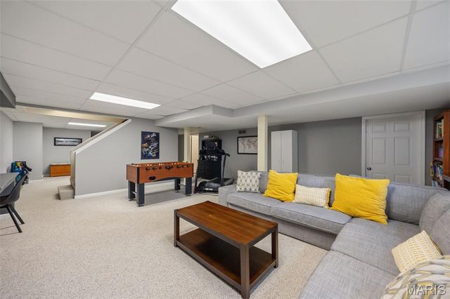 739 Bent Brook Road, St Louis, MO 63122