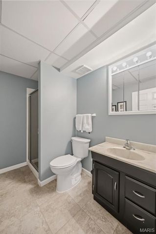 739 Bent Brook Road, St Louis, MO 63122