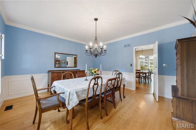 739 Bent Brook Road, St Louis, MO 63122