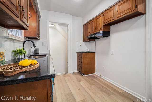 21123 Audette Street, Dearborn, MI 48124