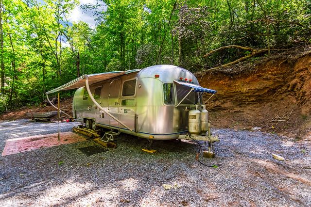 1472 Nugget Lane, Ellijay, GA 30540