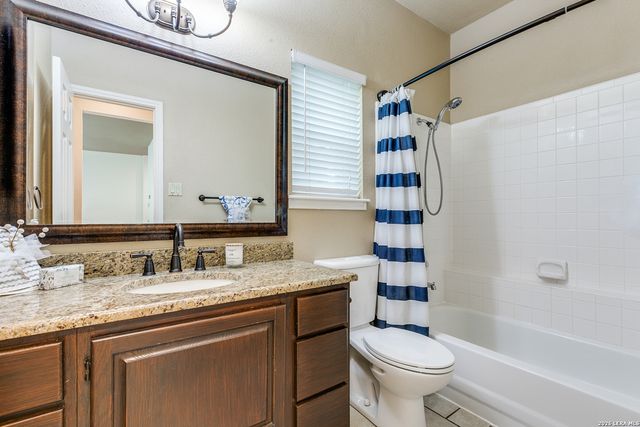 16410 Pemoak Dr., San Antonio, TX 78240