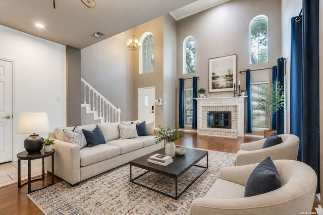 16410 Pemoak Dr., San Antonio, TX 78240
