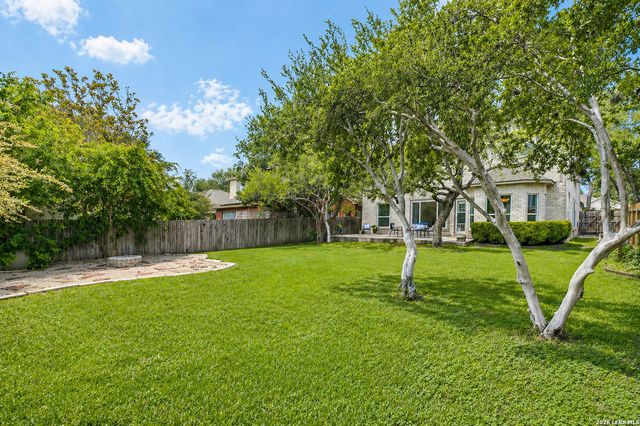 16410 Pemoak Dr., San Antonio, TX 78240