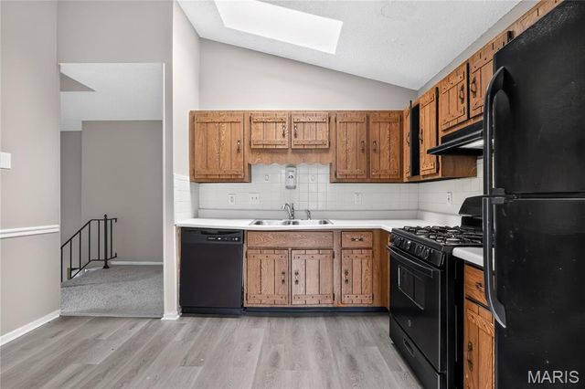 15553 95th Avenue, Florissant, MO 63034