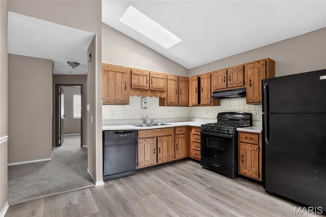 15553 95th Avenue, Florissant, MO 63034