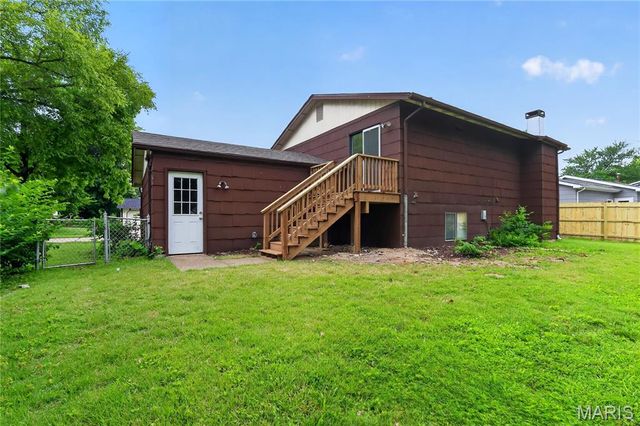 15553 95th Avenue, Florissant, MO 63034