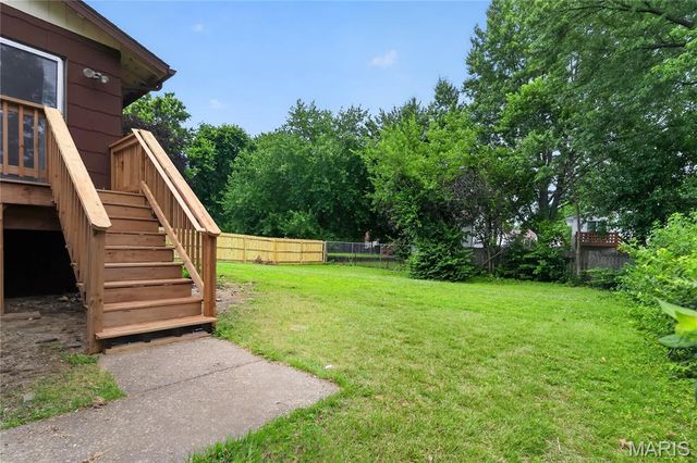 15553 95th Avenue, Florissant, MO 63034