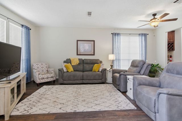 7854 Park Falls Court, Fort Worth, TX 76137