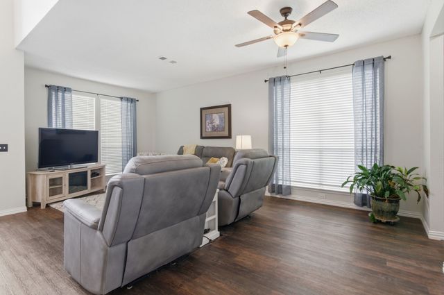 7854 Park Falls Court, Fort Worth, TX 76137