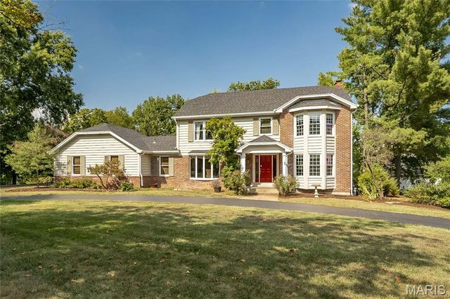 16401 Wilson Farm Drive, Chesterfield, MO 63005