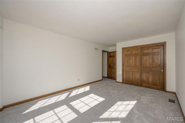 16401 Wilson Farm Drive, Chesterfield, MO 63005