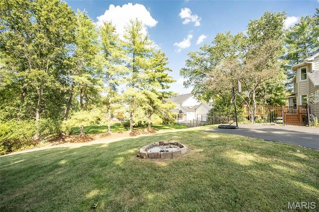 16401 Wilson Farm Drive, Chesterfield, MO 63005