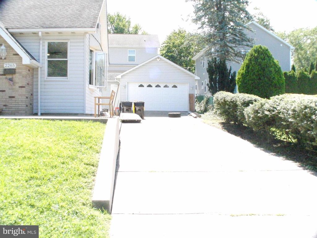 2265 OGDEN AVE, BENSALEM, PA 19020 — photo 5
