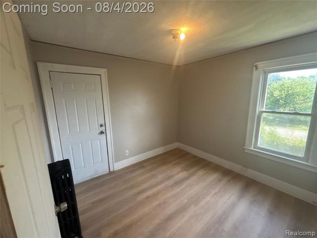 8210 Decatur Street, Detroit, MI 48228
