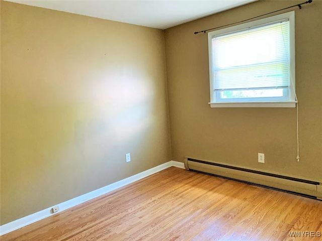 123 Ava Lane, Amherst, NY 14221