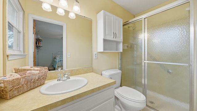 1304 Highcrest Drive, Hixson, TN 37343