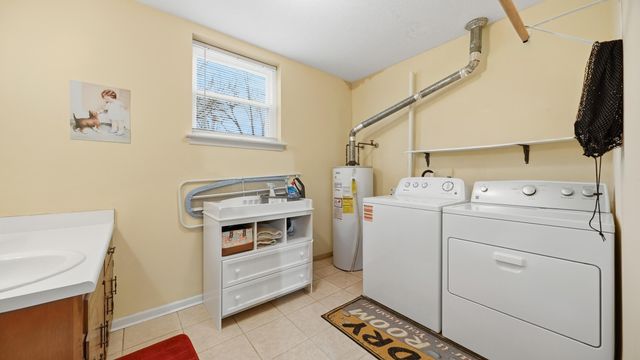 1304 Highcrest Drive, Hixson, TN 37343