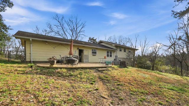 1304 Highcrest Drive, Hixson, TN 37343