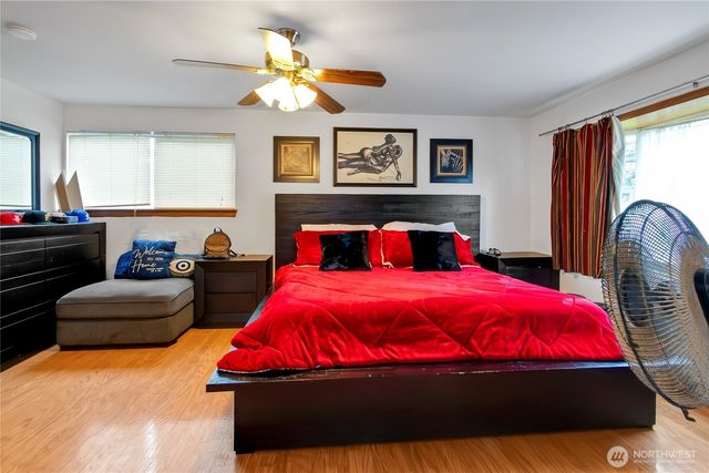 10312 Rainier Avenue SW, Lakewood, WA 98499