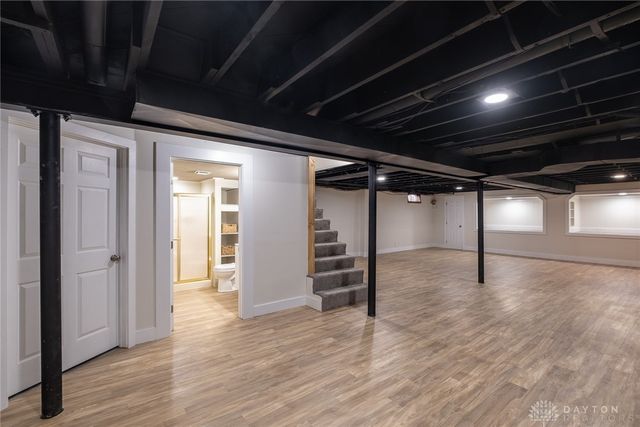 2006 S Linda Drive, Bellbrook, OH 45305