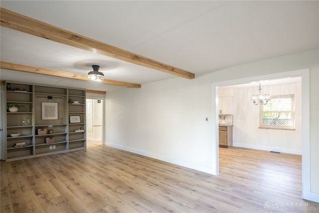 2006 S Linda Drive, Bellbrook, OH 45305