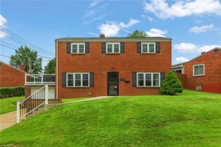 1445 Raven Drive, Pittsburgh, PA 15243
