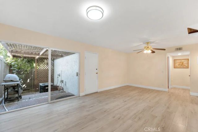 10121 Larwin Avenue 3, Chatsworth, CA 91311