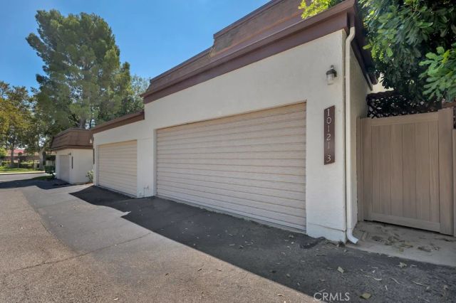 10121 Larwin Avenue 3, Chatsworth, CA 91311