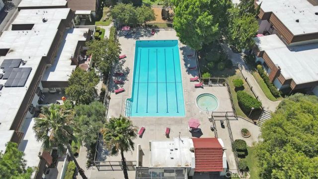 10121 Larwin Avenue 3, Chatsworth, CA 91311