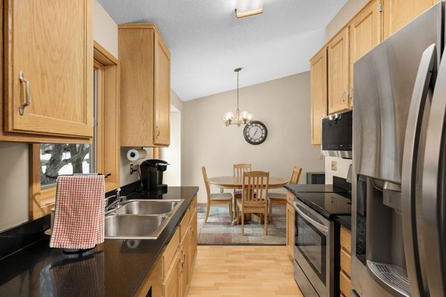 9482 Niagara Lane N, Maple Grove, MN 55369