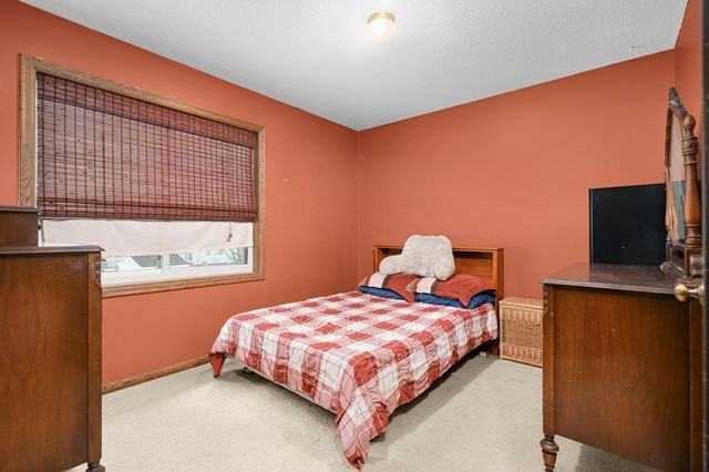 9482 Niagara Lane N, Maple Grove, MN 55369