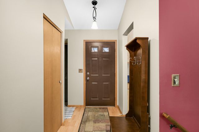 9482 Niagara Lane N, Maple Grove, MN 55369