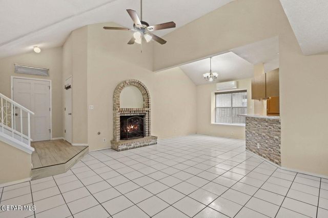 12072 AUTUMN GATE Drive, El Paso, TX 79936