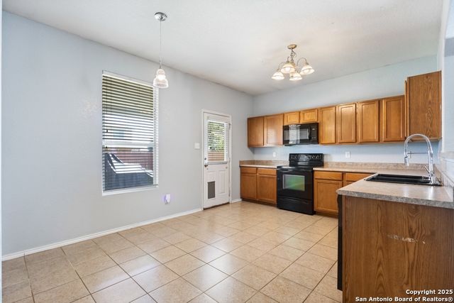 3604 Sharp Hill, Selma, TX 78154