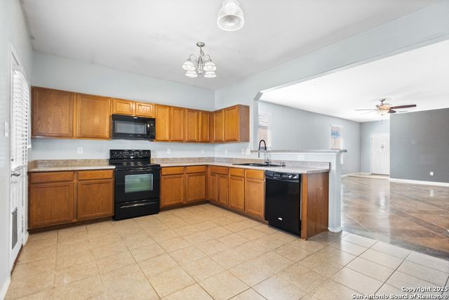 3604 Sharp Hill, Selma, TX 78154