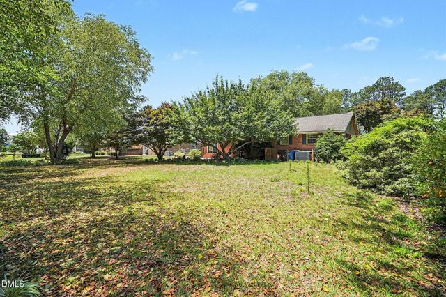 106 Martin Street, Dunn, NC 28334