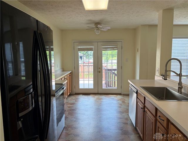 6309 Ashley Meadows Court, Huber Heights, OH 45424