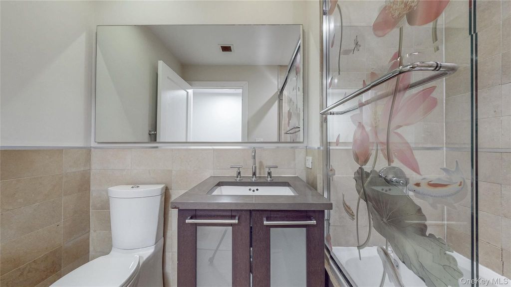 64-05 Yellowstone Boulevard 409S, Forest Hills, NY 11279 — photo 5