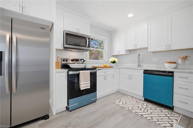 404 Felton RD, Portsmouth, VA 23701