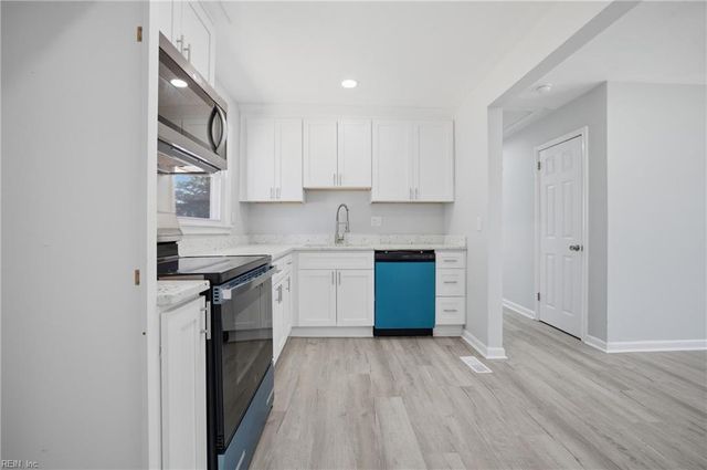 404 Felton RD, Portsmouth, VA 23701