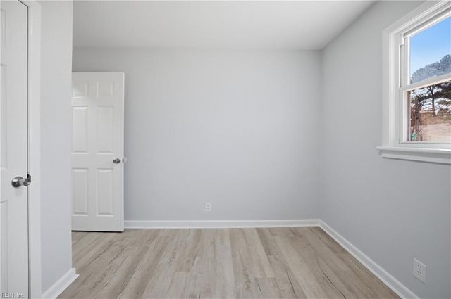 404 Felton RD, Portsmouth, VA 23701