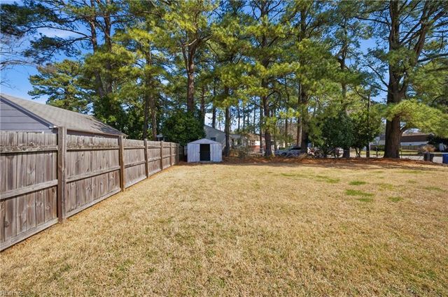 404 Felton RD, Portsmouth, VA 23701